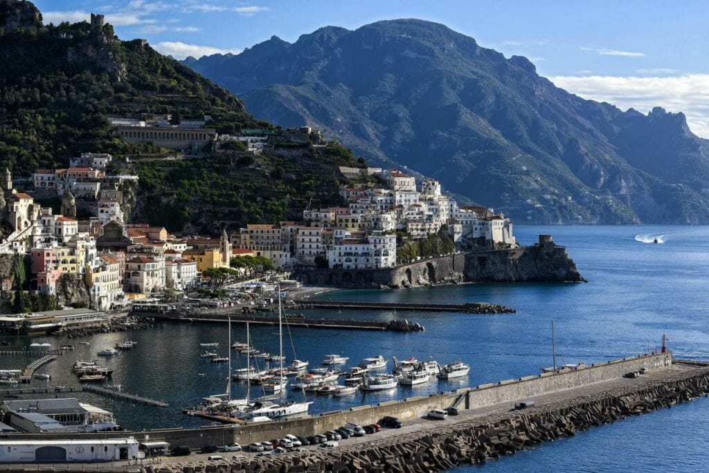 Best Places to Stay on the Amalfi Coast, Italy: Miramalfi